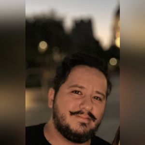 Meet your Posher, Adrian